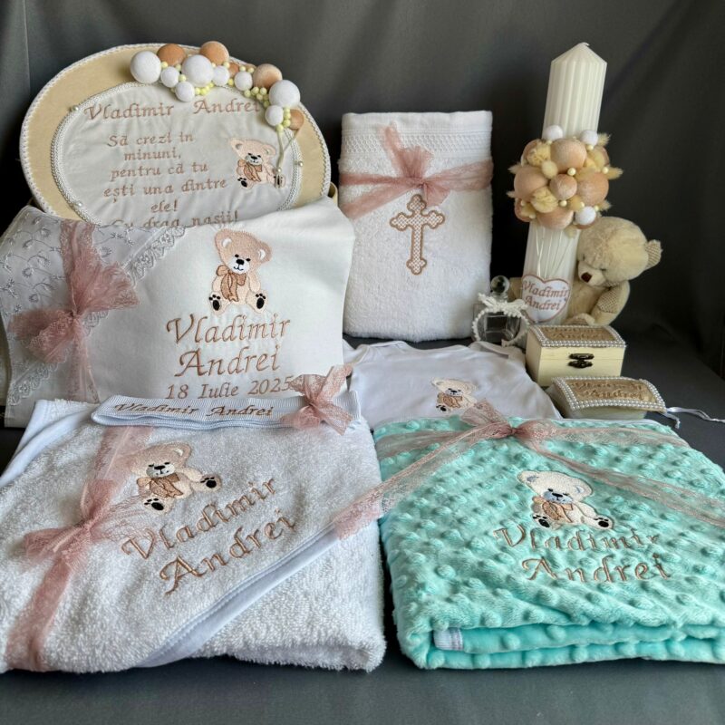 Set trusou ursulet crem cu lumanare