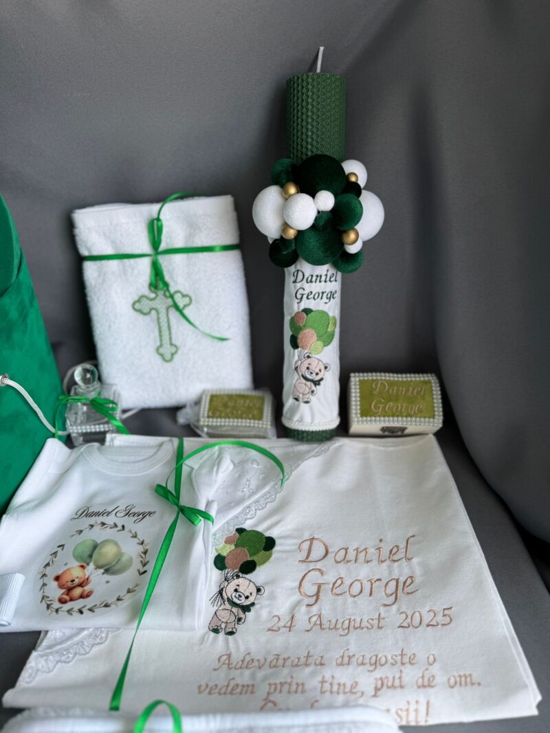 Set Trusou Botez Personalizat Ursulet Verde Fagure