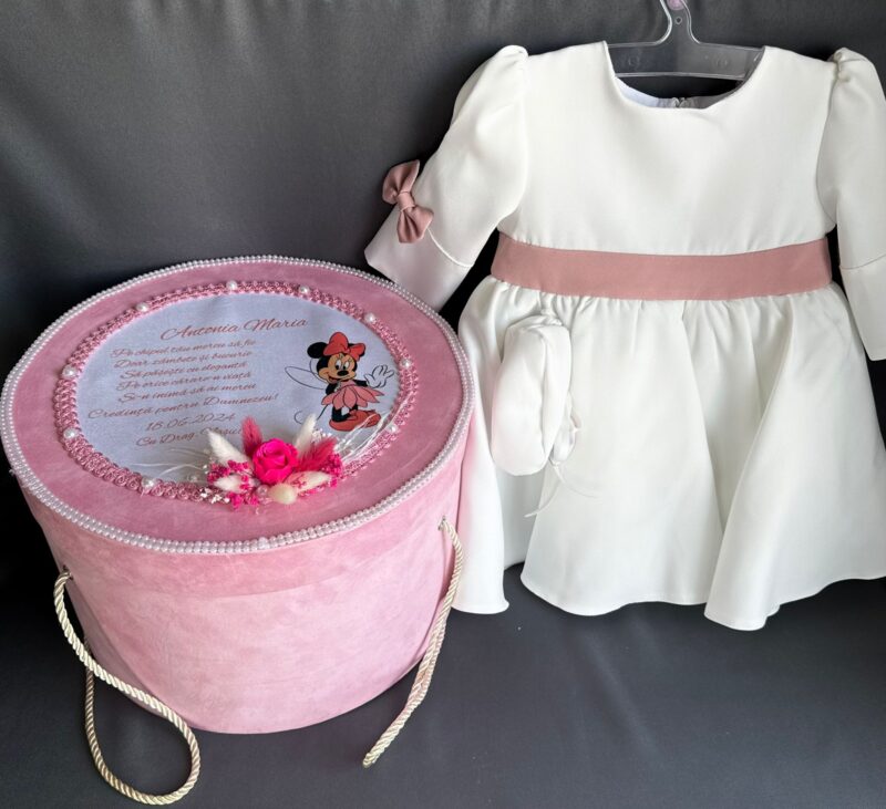 Set trusou Minnie complet cu rochita alba